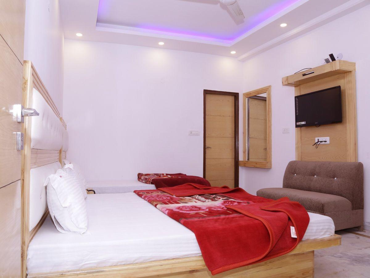 Friends Hostel By Backpackers Heaven- New Delhi Railway Station - Paharganj Exterior photo