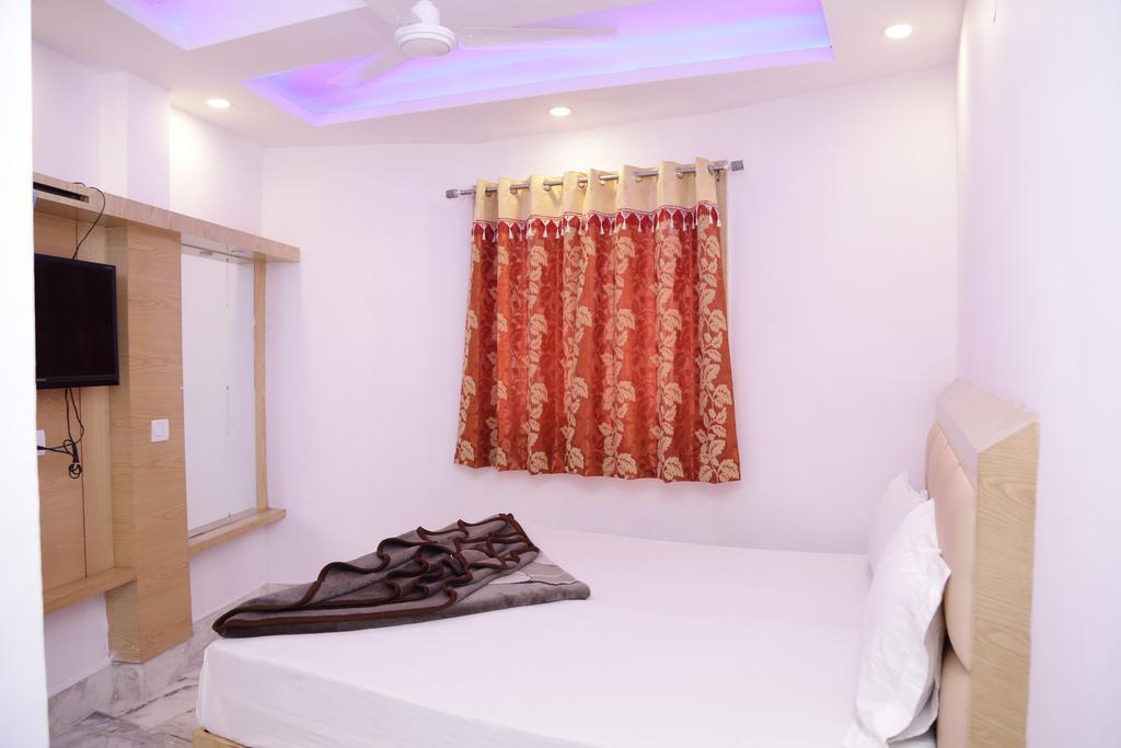 Friends Hostel By Backpackers Heaven- New Delhi Railway Station - Paharganj Exterior photo