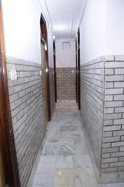 Friends Hostel By Backpackers Heaven- New Delhi Railway Station - Paharganj Exterior photo